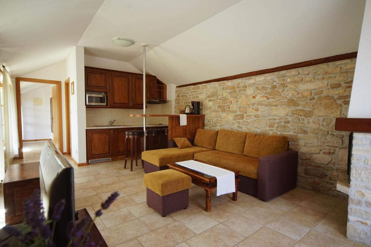 Apartments Villa Stapo Umag Bagian luar foto